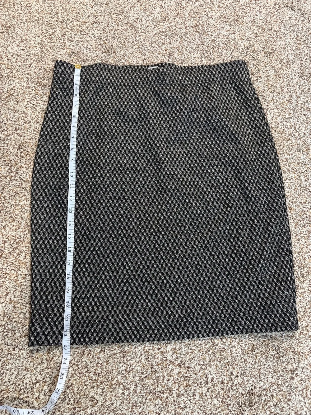 LOFT Black and White Textured Pencil Skirt